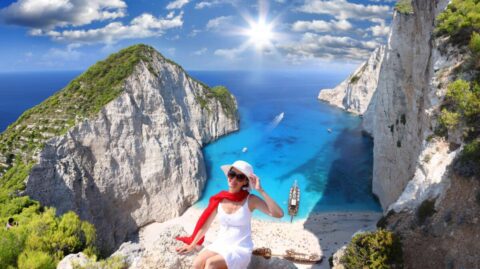 Zakynthos czy Santorini? Którą wybrać i dlaczego?