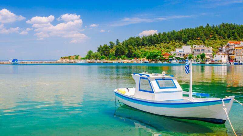 Temperatury powietrza w lutym na Thassos