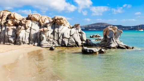 Pogoda w kwietniu na Paros