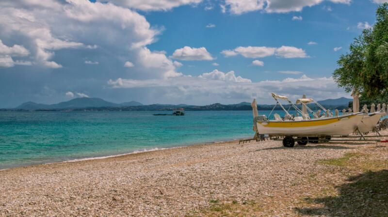 Jak dostać się na Barbati?