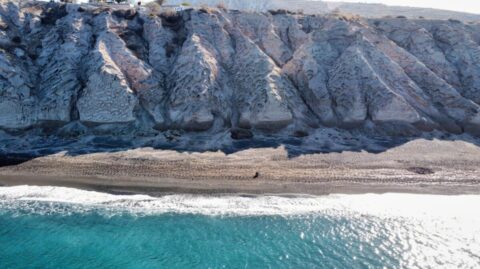 Plaża Vlychada na Santorini