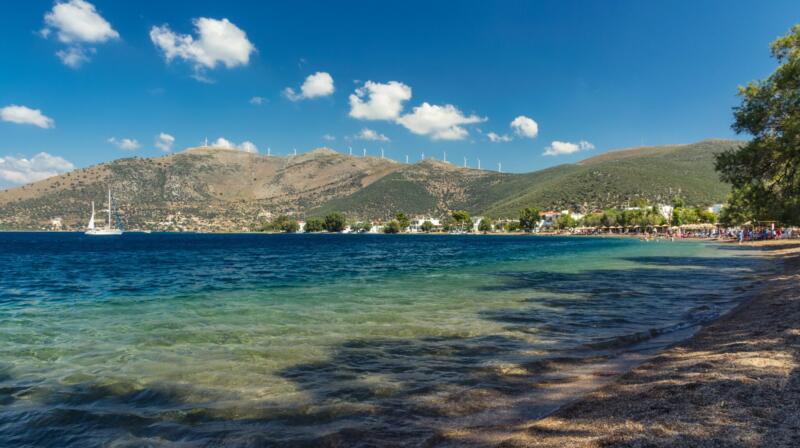Limnionas Beach – krystaliczna woda i różnorodne życie morskie