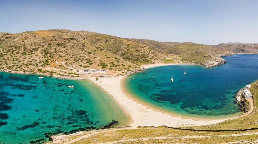 Plaża Kolona na Kythnos