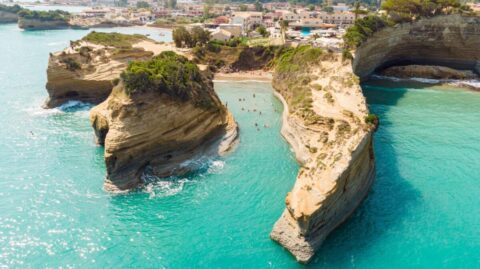 Plaża Canal d'Amour na Korfu