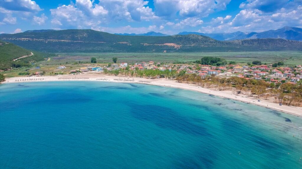 Plaża Ammoudia w Epirze