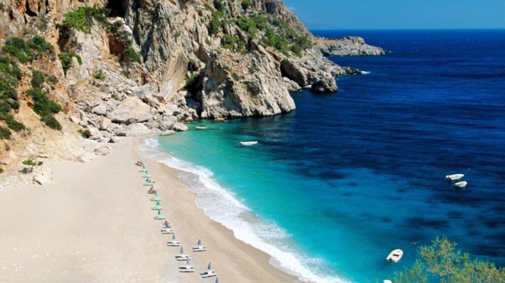 Podróż poślubna na Karpathos. Czy warto?