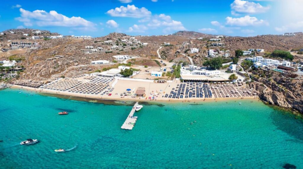 Plaża Super Paradise Beach na Mykonos