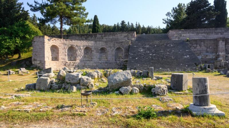 Gdzie więcej atrakcji turystycznych?