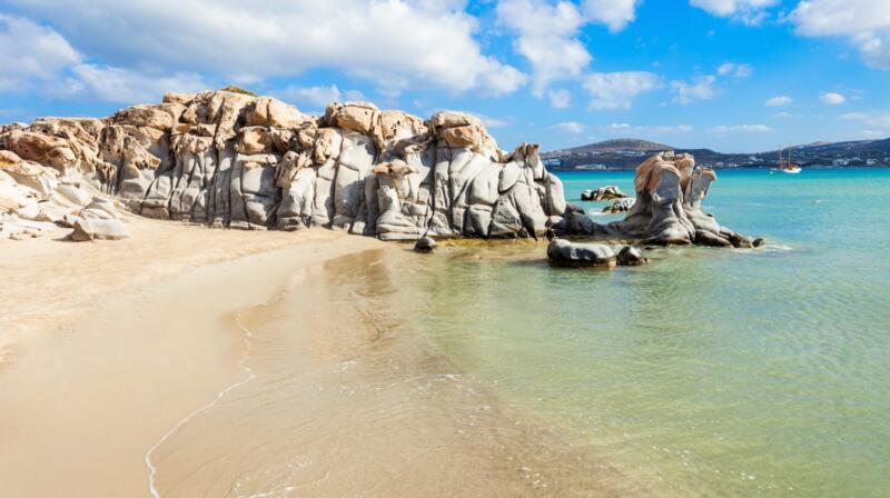 Co lepszego na Paros niż na Rodos?