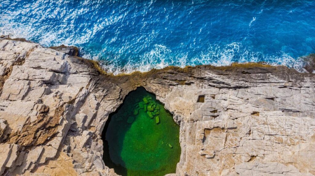 Pogoda w październiku na Thassos