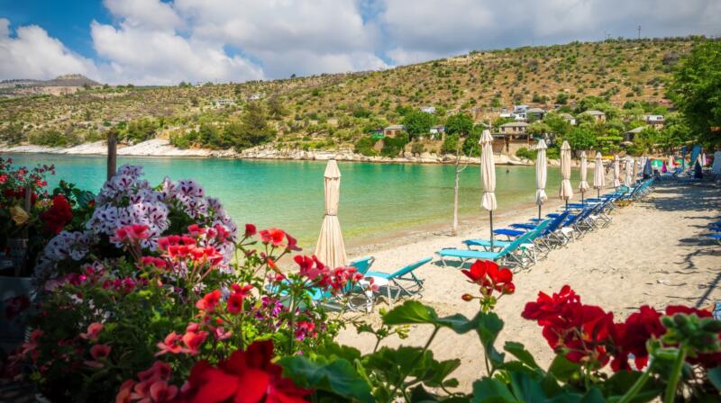Temperatury powietrza w czerwcu na Thassos