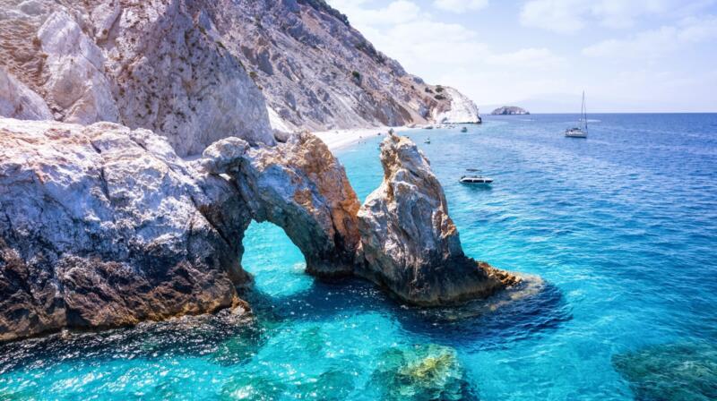 Co lepszego na Skiathos niż na Santorini?