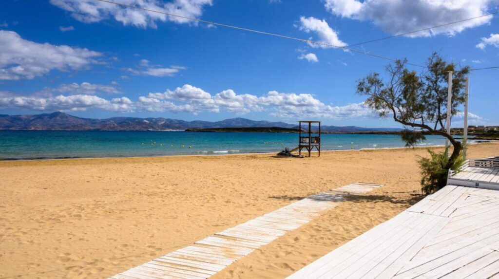 Pogoda we wrześniu na Paros