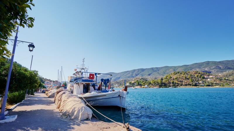 Co robić na Paros w sierpniu?