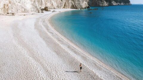 Lefkada czy Santorini? Którą wybrać i dlaczego?