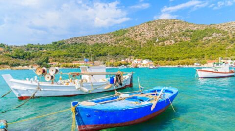 Samos czy Rodos? Którą wybrać i dlaczego?