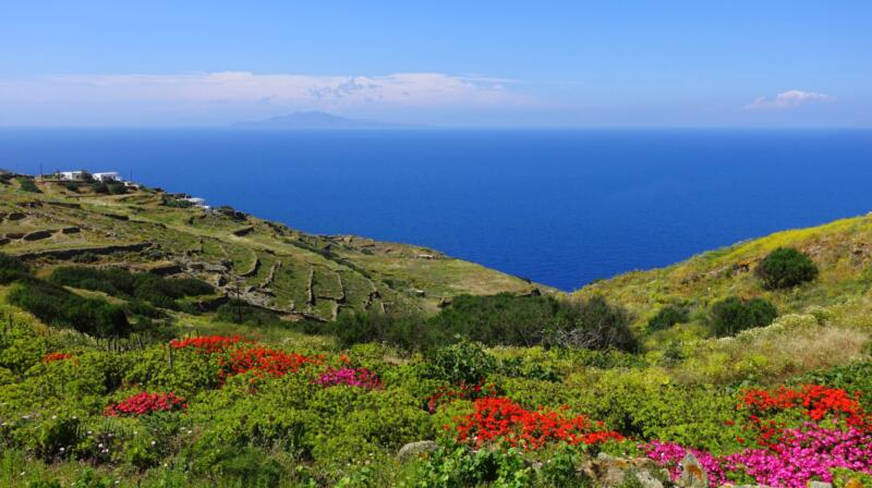 Temperatury powietrza w maju na Folegandros