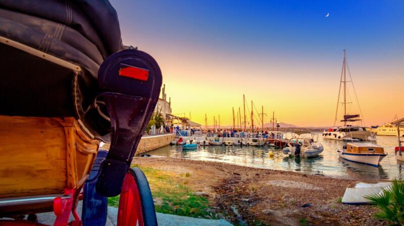 Temperatury powietrza w kwietniu na Spetses