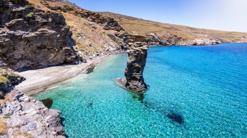 Temperatury powietrza w kwietniu na Andros