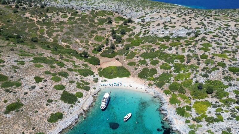 Temperatury powietrza w marcu na Skyros