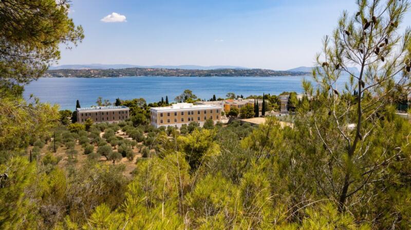 Co robić na Spetses w kwietniu?
