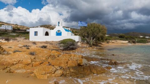 Pogoda w lipcu na Antiparos