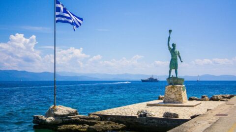 Pogoda w sierpniu na Paxos