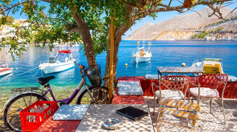 Temperatury powietrza we wrześniu na Symi