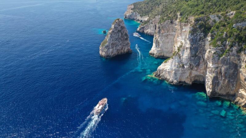 Co robić na Paxos w sierpniu?