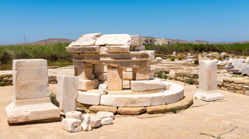 Co robić na Delos w grudniu?