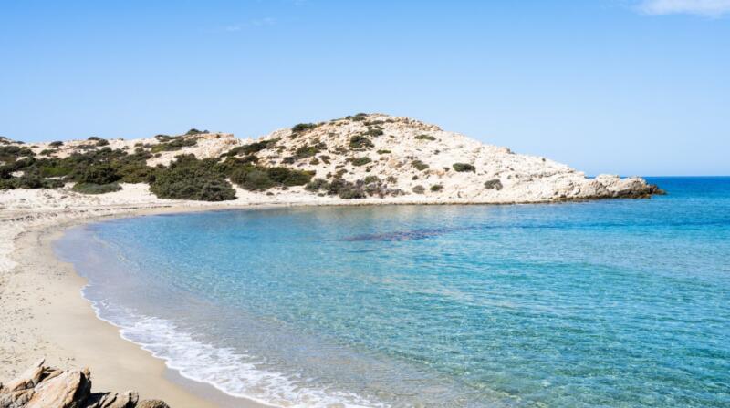 Temperatury powietrza w listopadzie na Antiparos