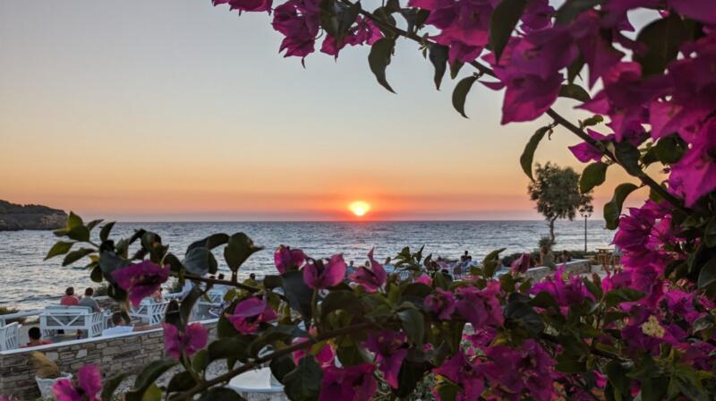 Co robić na Antiparos w październiku?