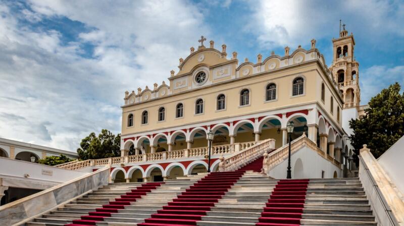 Co robić na Tinos w listopadzie?