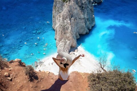 Plaża Mizithres Beach na Zakynthos